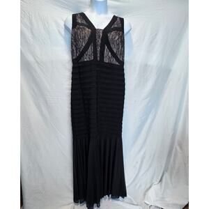 XSCAPE Black Lace Tiered Mermaid Gown Evening Dress Plus Size 18W Made in USA